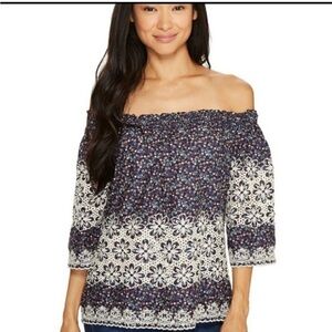 Elegant Floral Lace Off-Shoulder Blouse - Navy and White